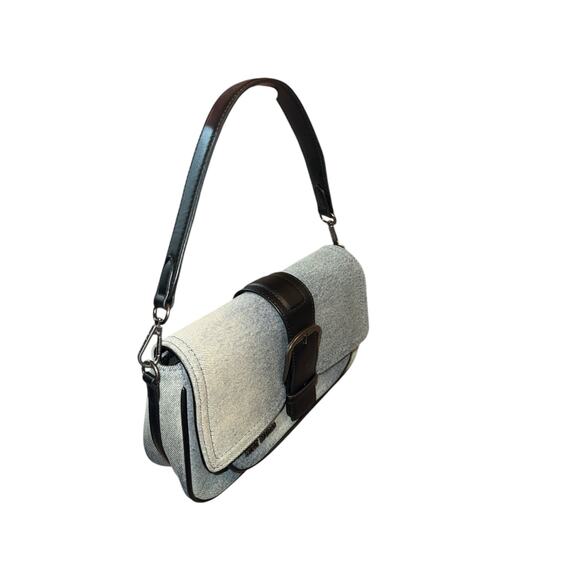 Steve Madden Btorrid denim shoulder bag - like new - Picture 2 of 9